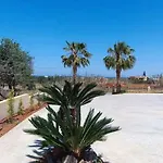 Verano Oasis Apartment_near The Sea-free Parking *